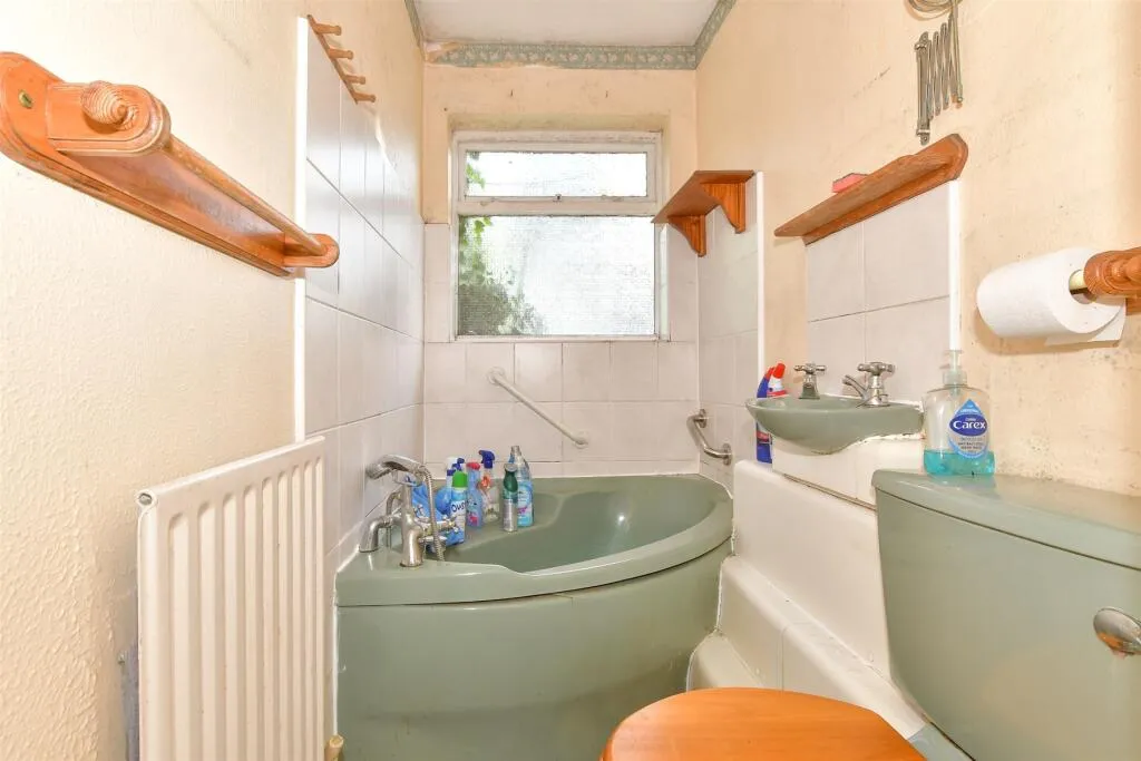 2 bed Terraced