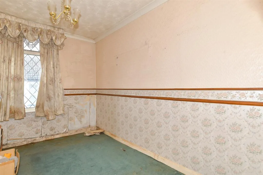 2 bed Terraced