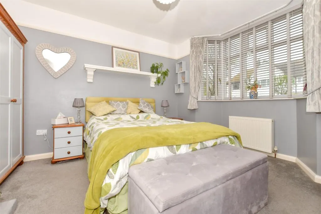 2 bed Apartment