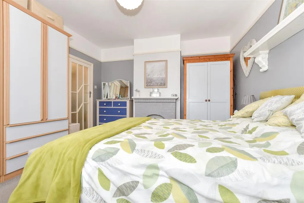 2 bed Apartment