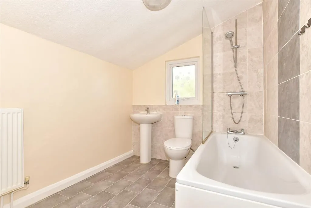 2 bed Terraced
