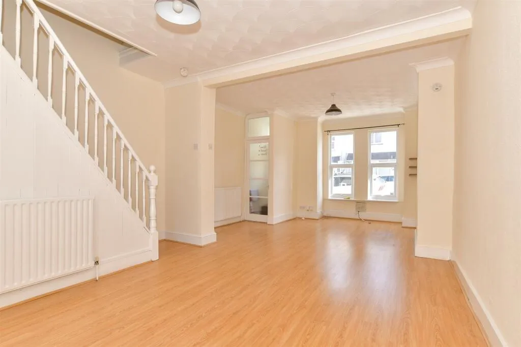 2 bed Terraced