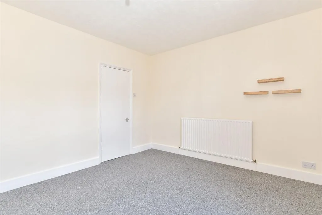 2 bed Terraced