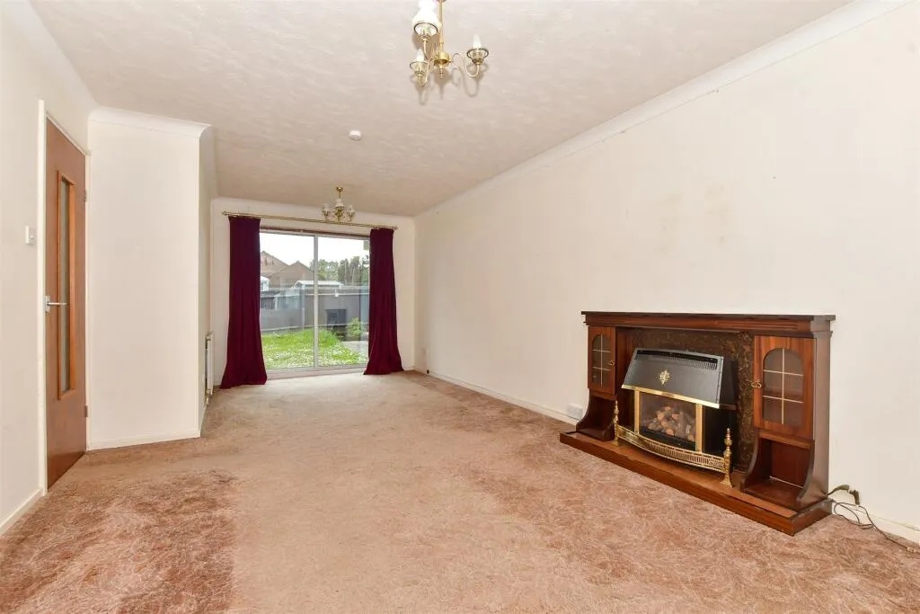3 bed Detached Bungalow
