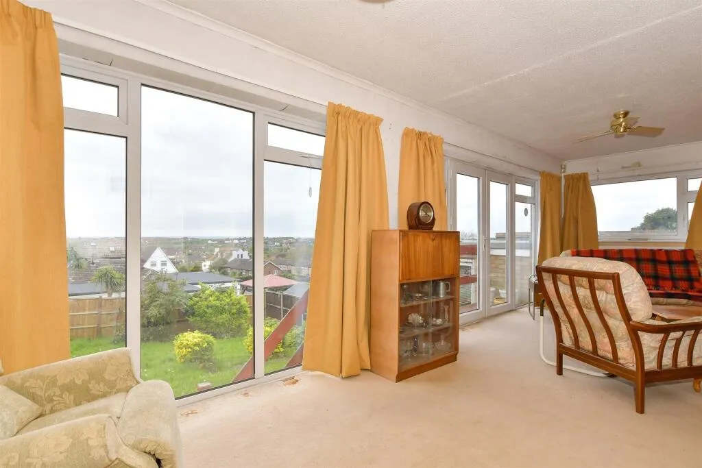 3 bed Detached Bungalow