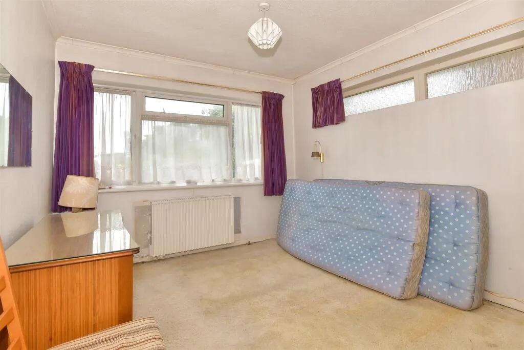 3 bed Detached Bungalow