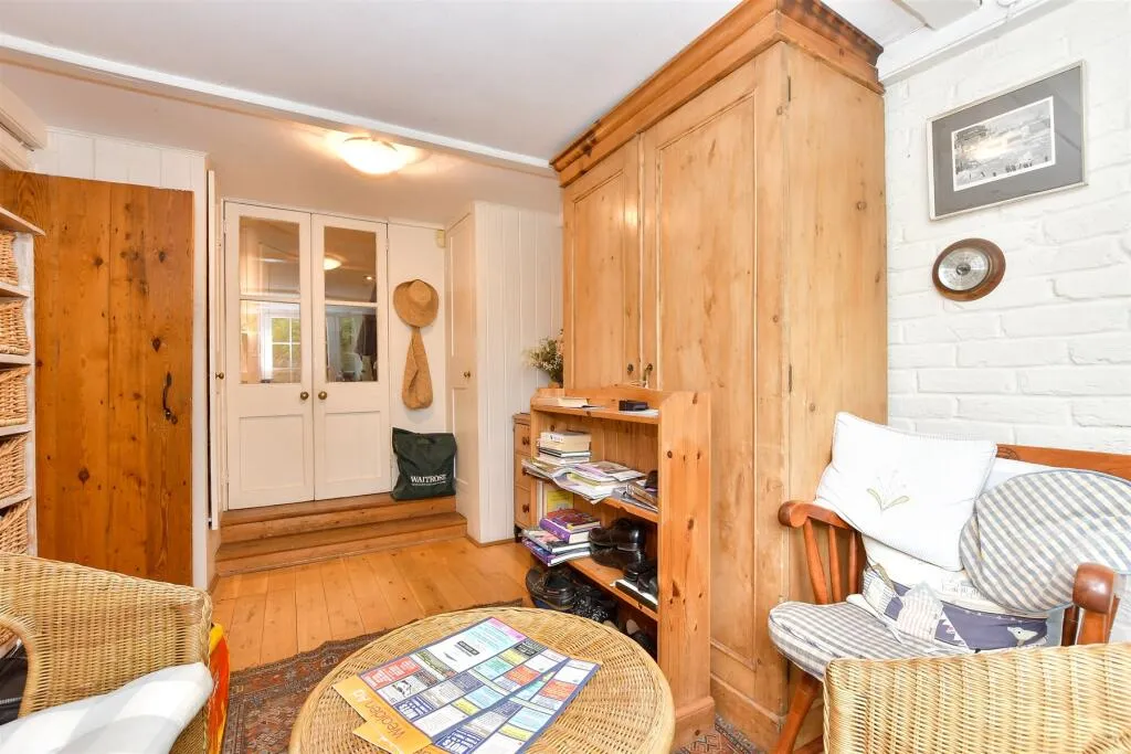3 bed Semi-Detached