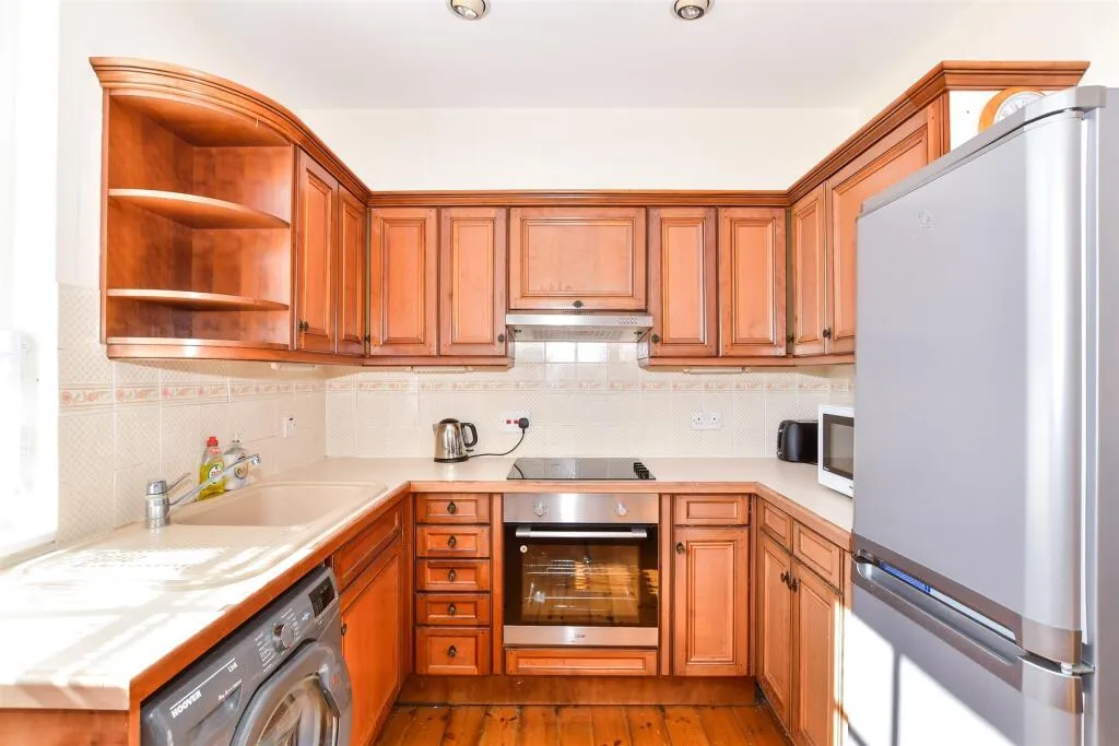 2 bed Retirement Property