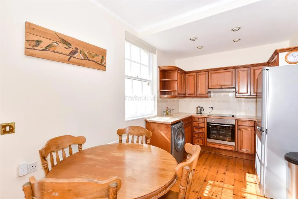 2 bed Retirement Property
