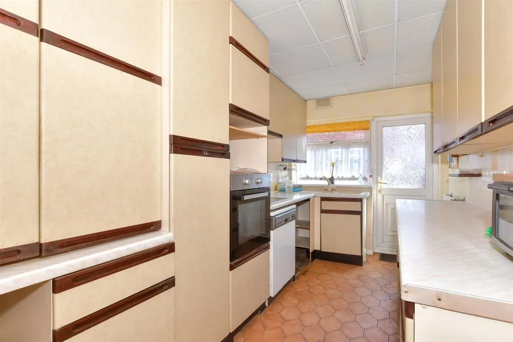3 bed Detached Bungalow