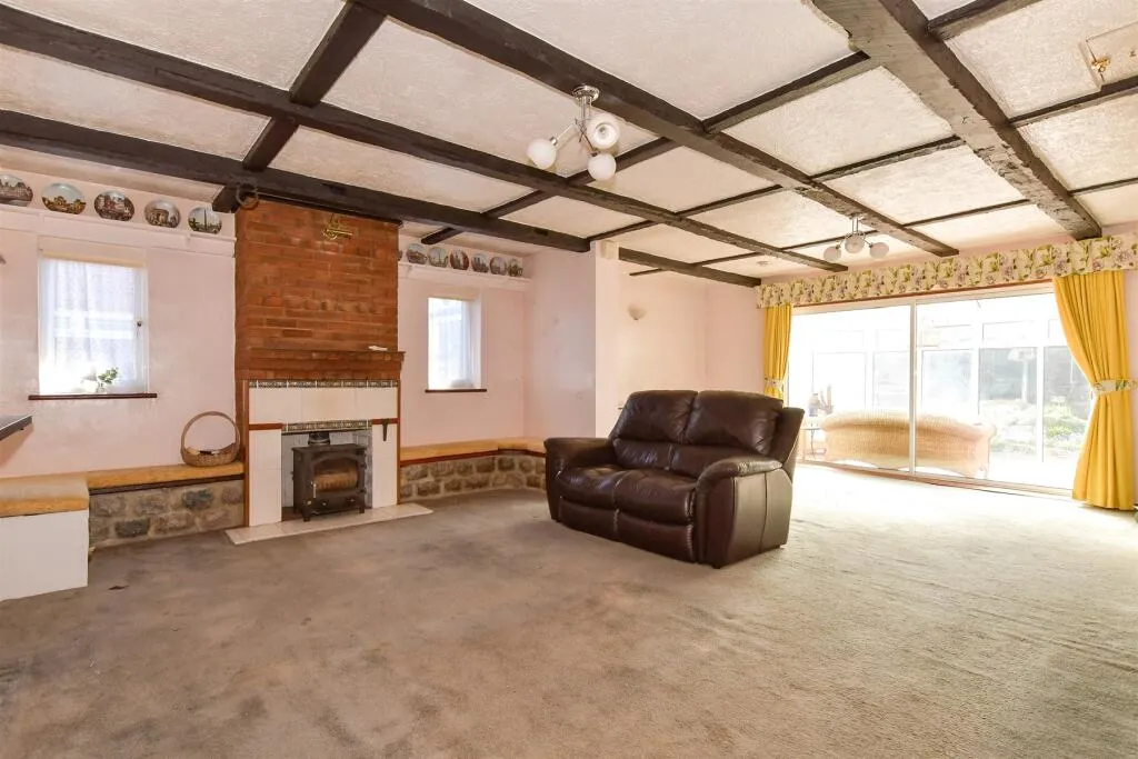 3 bed Detached Bungalow