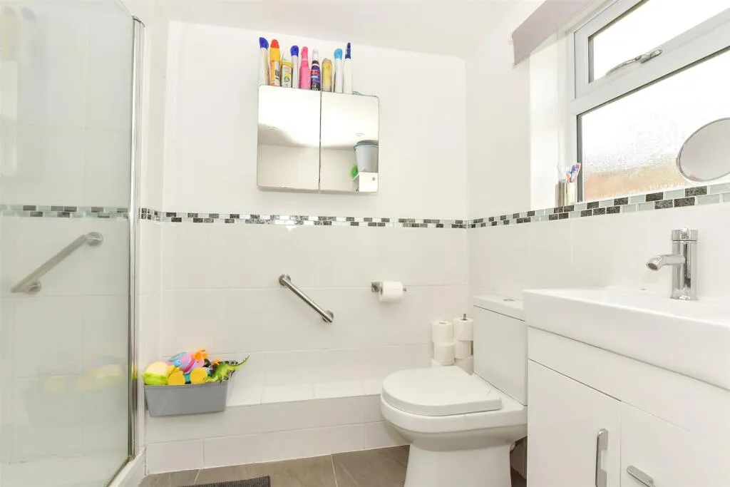 3 bed Terraced