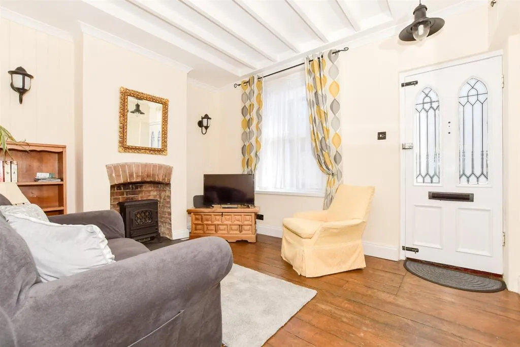 2 bed Terraced