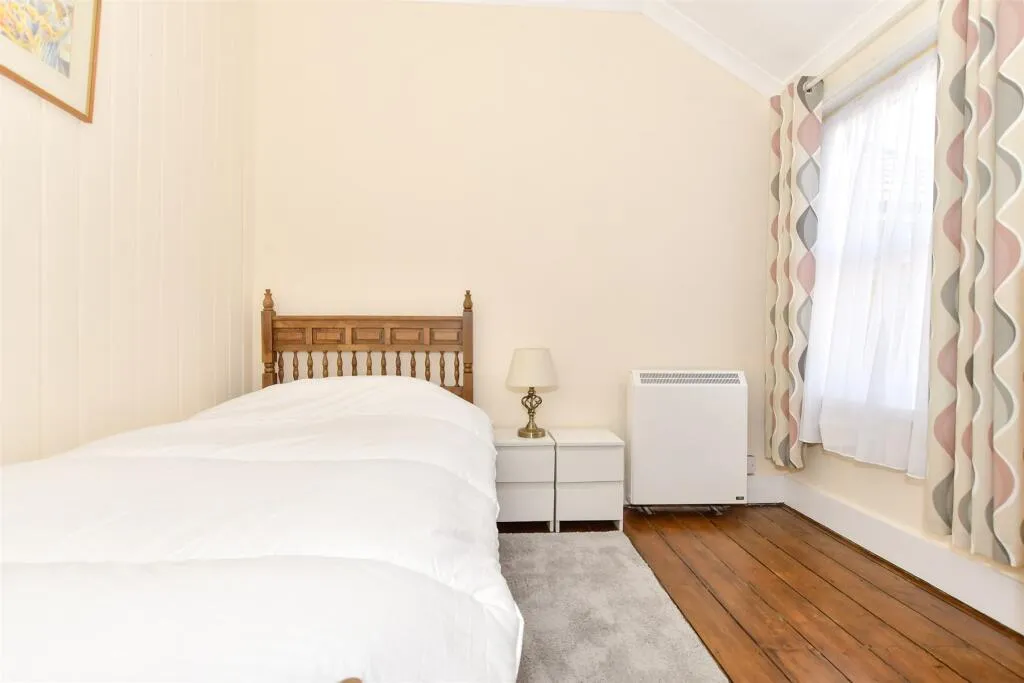 2 bed Terraced