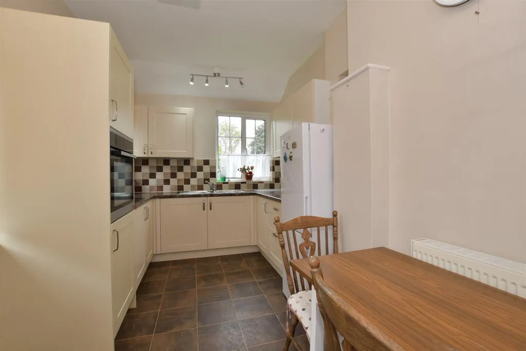 3 bed Semi-Detached
