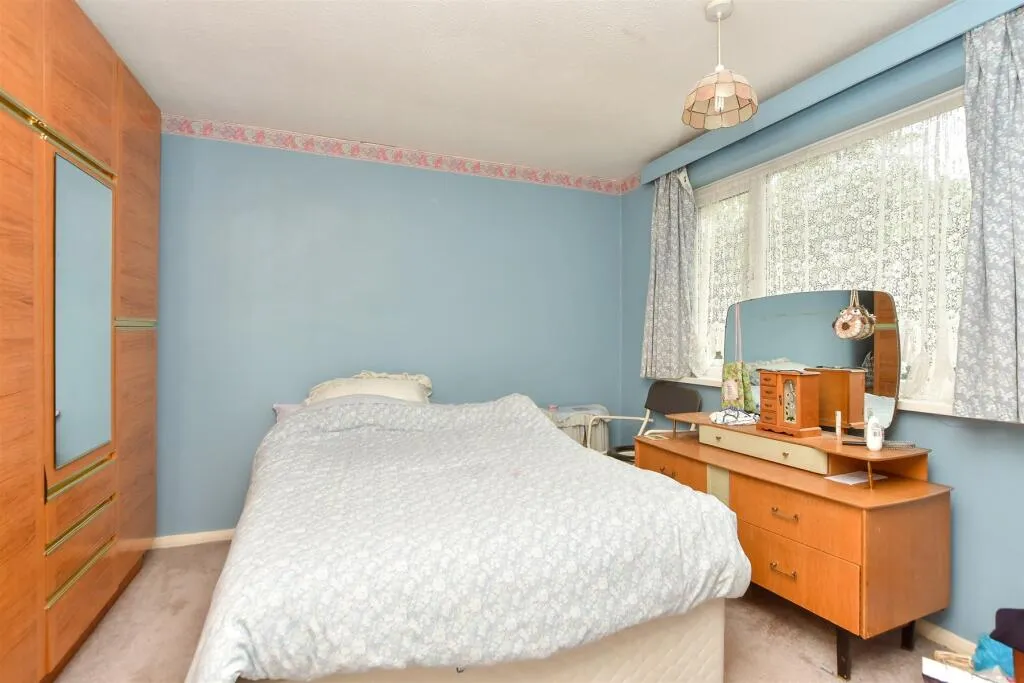 3 bed Semi-Detached