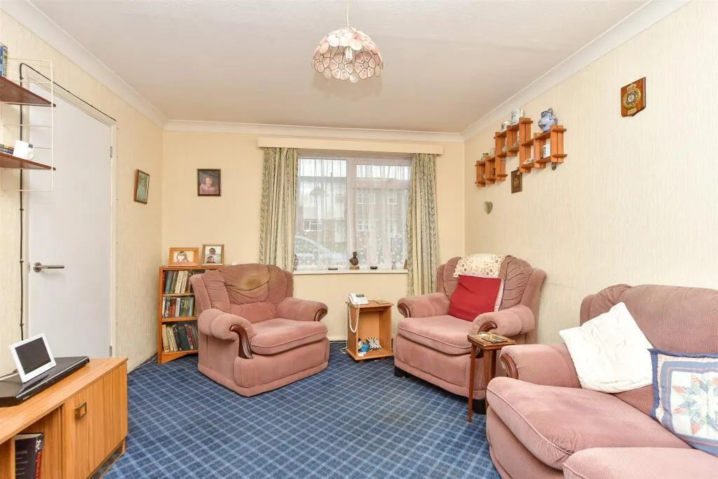 3 bed Semi-Detached