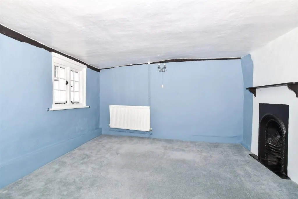 2 bed Semi-Detached