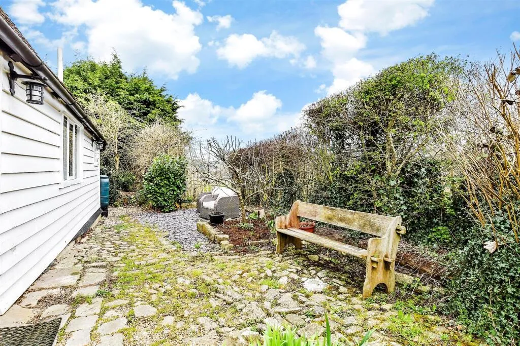 2 bed Semi-Detached