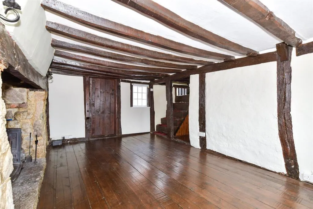 2 bed Semi-Detached
