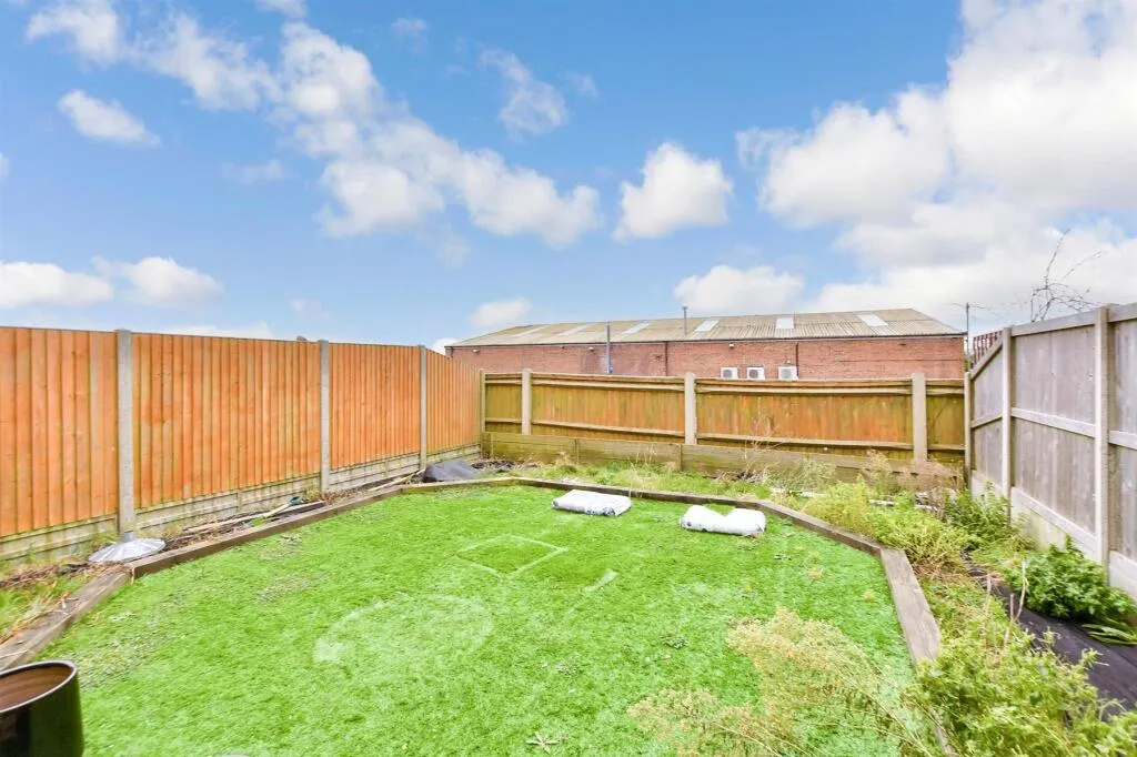 3 bed Semi-Detached