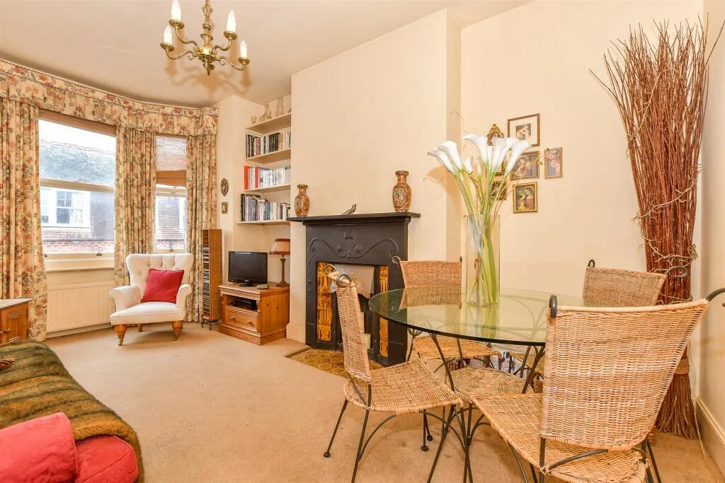 1 bed Apartment