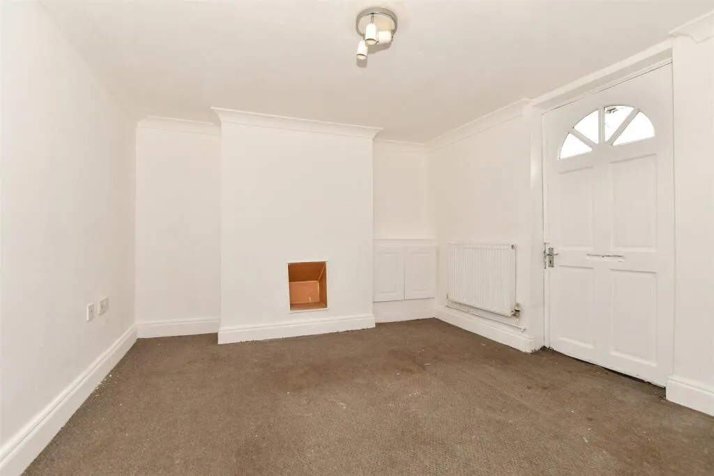 3 bed Terraced