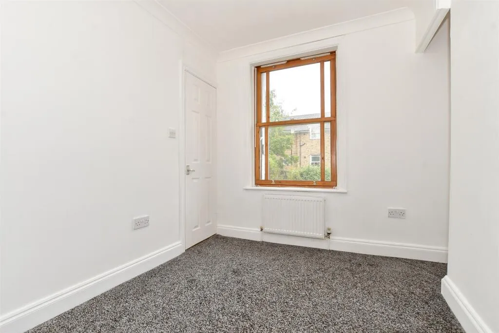 3 bed Terraced