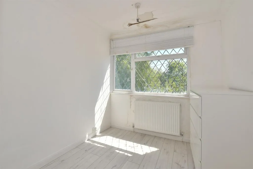 3 bed Terraced