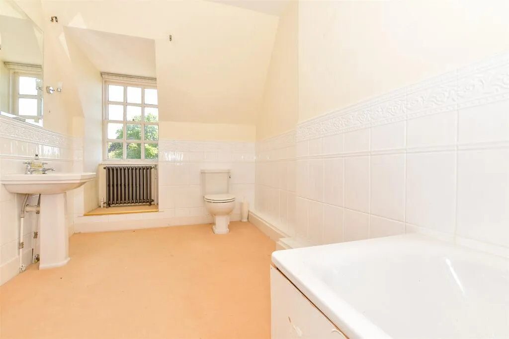 2 bed Apartment