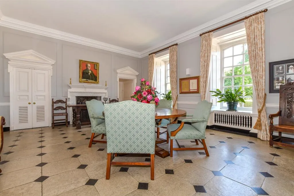 2 bed Apartment