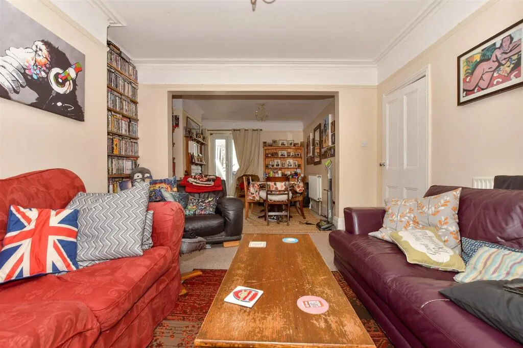 5 bed Town House
