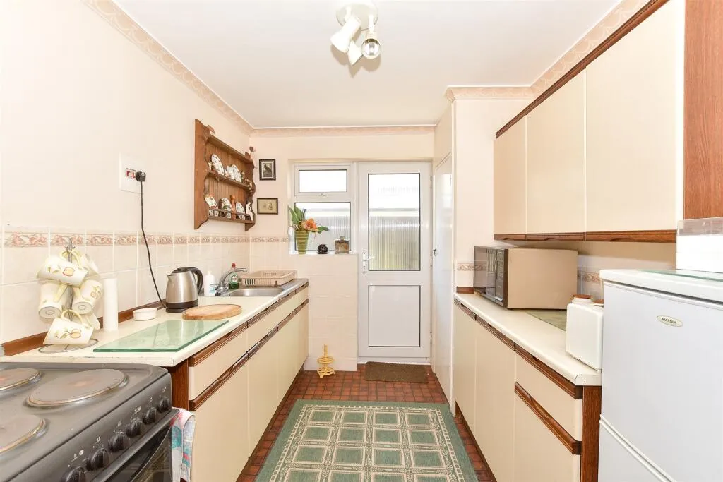 3 bed Detached Bungalow