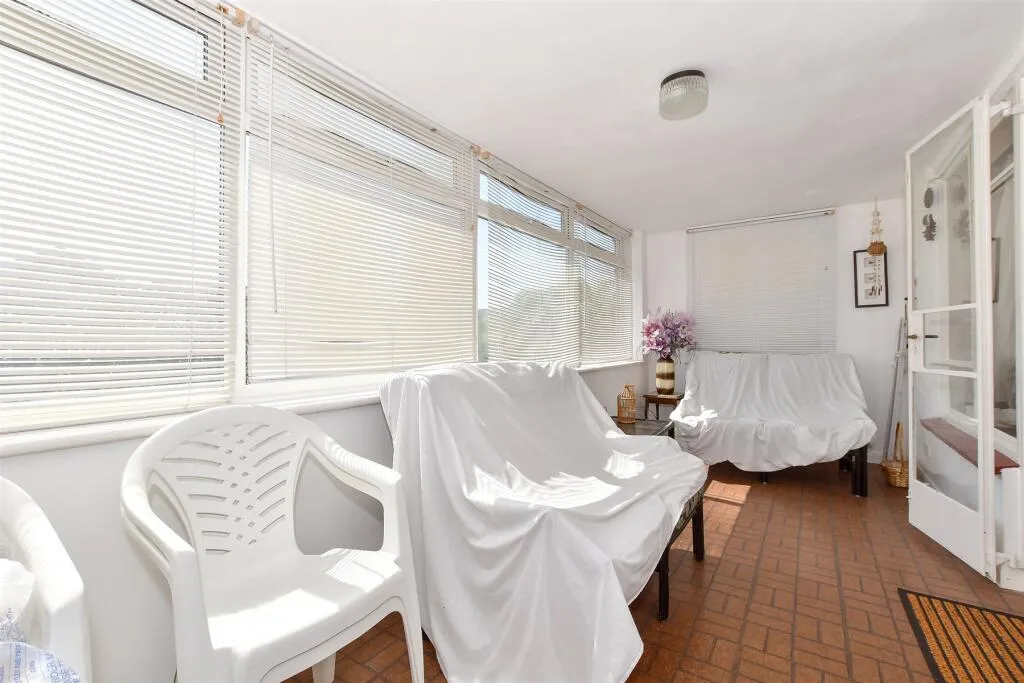 3 bed Detached Bungalow