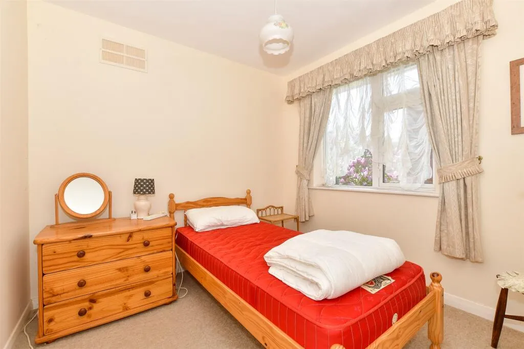 3 bed Detached Bungalow