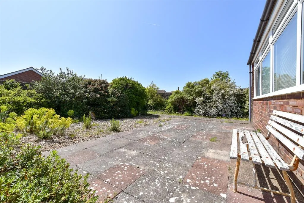 3 bed Detached Bungalow