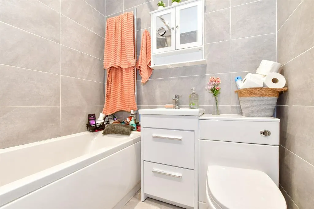 3 bed Detached Bungalow