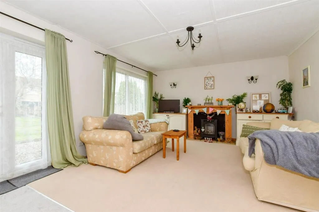 3 bed Detached Bungalow