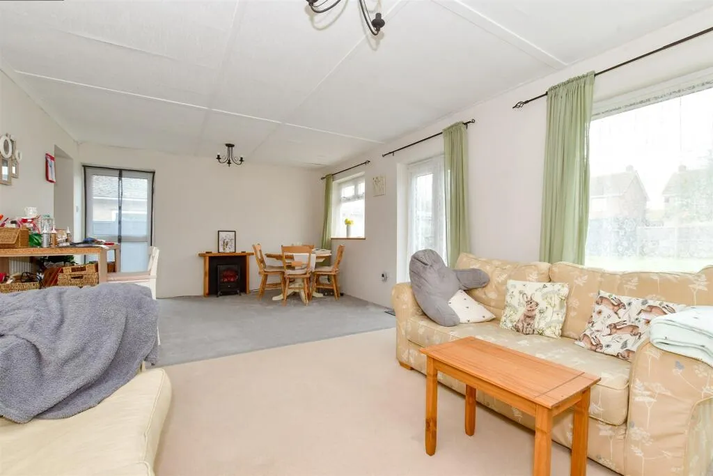 3 bed Detached Bungalow