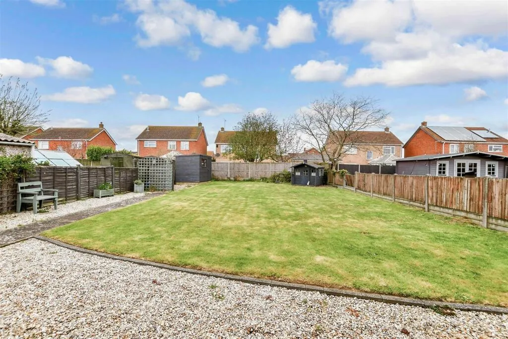 3 bed Detached Bungalow