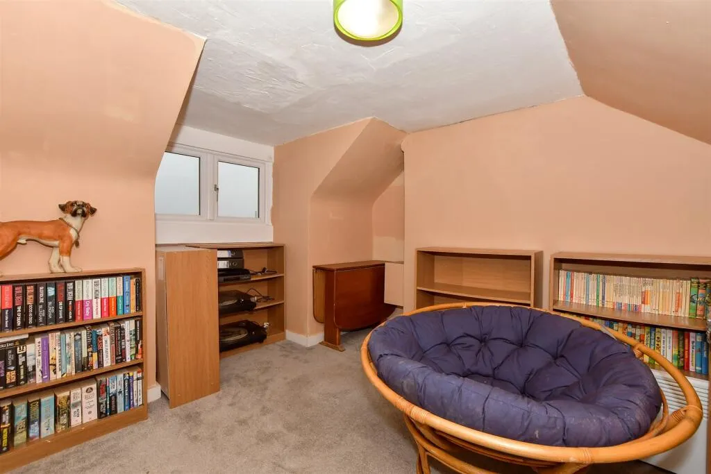 3 bed Terraced
