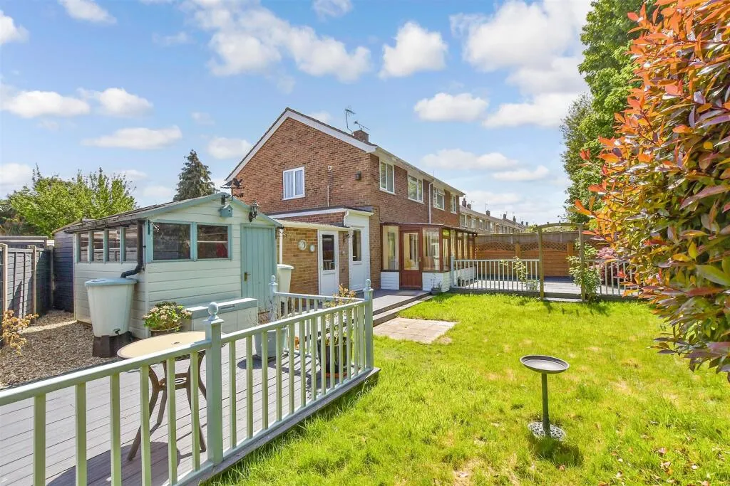 3 bed Semi-Detached