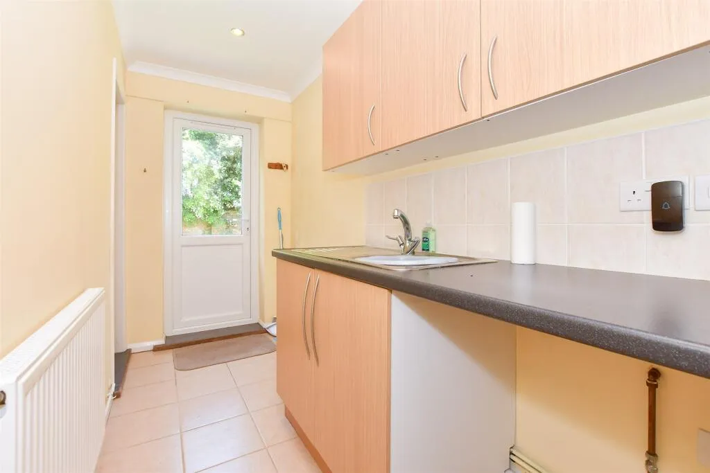 3 bed Semi-Detached