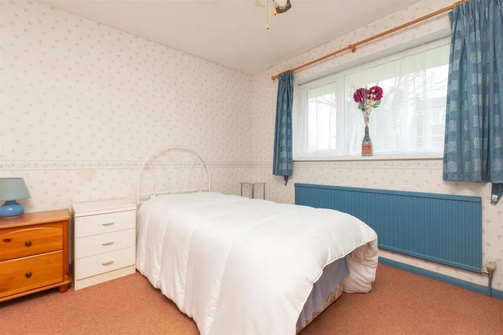 3 bed Detached Bungalow