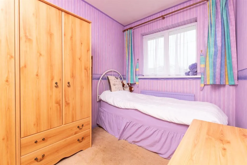3 bed Detached Bungalow