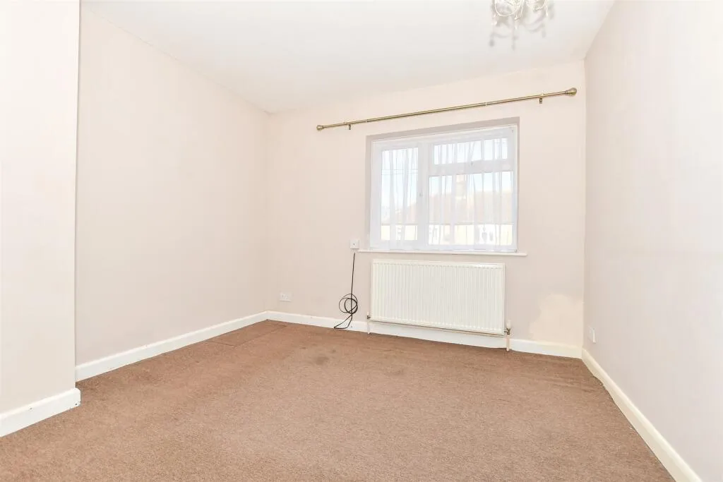 3 bed Terraced