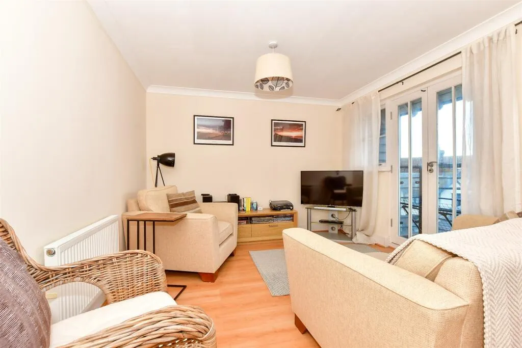 2 bed Apartment