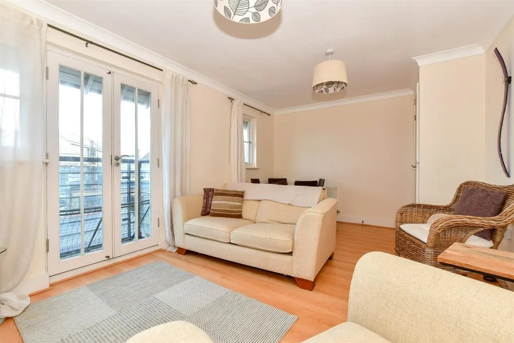 2 bed Apartment