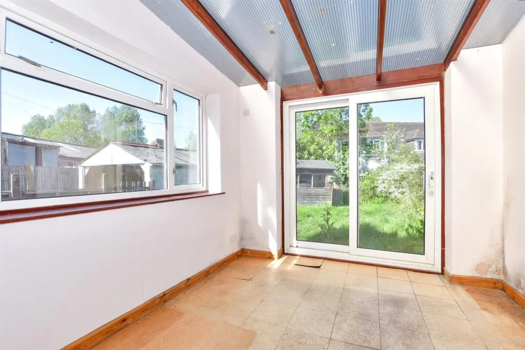2 bed Bungalow
