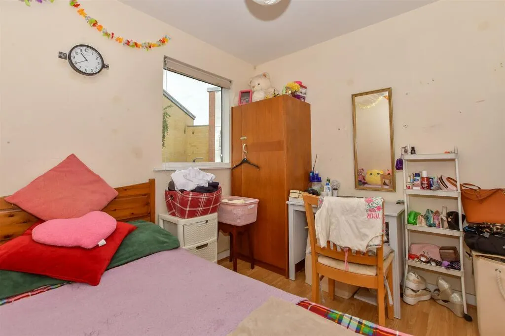2 bed Apartment